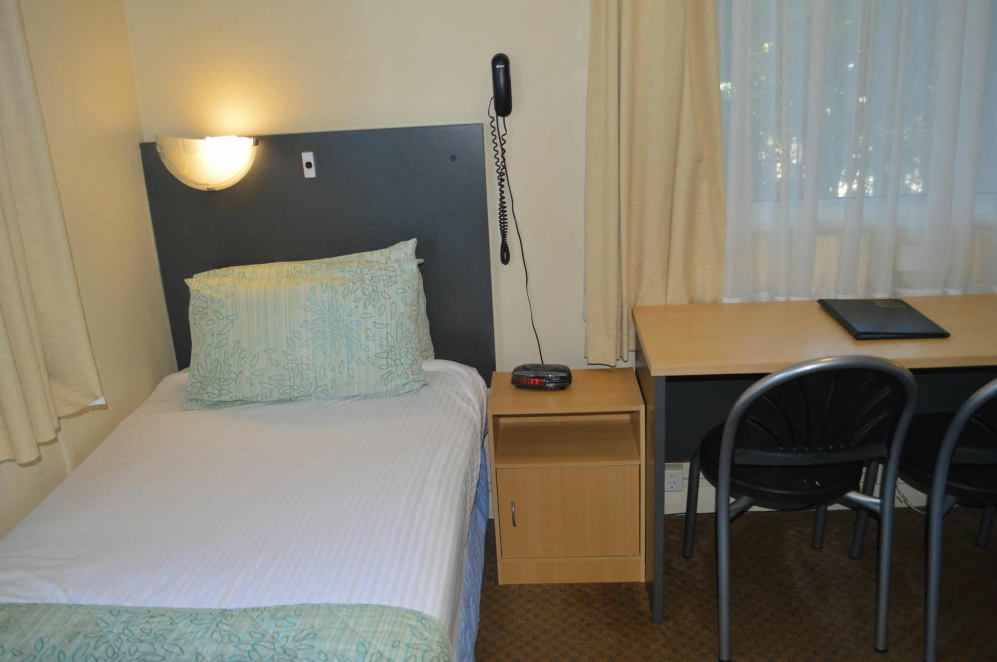 Taree Motor Inn Экстерьер фото