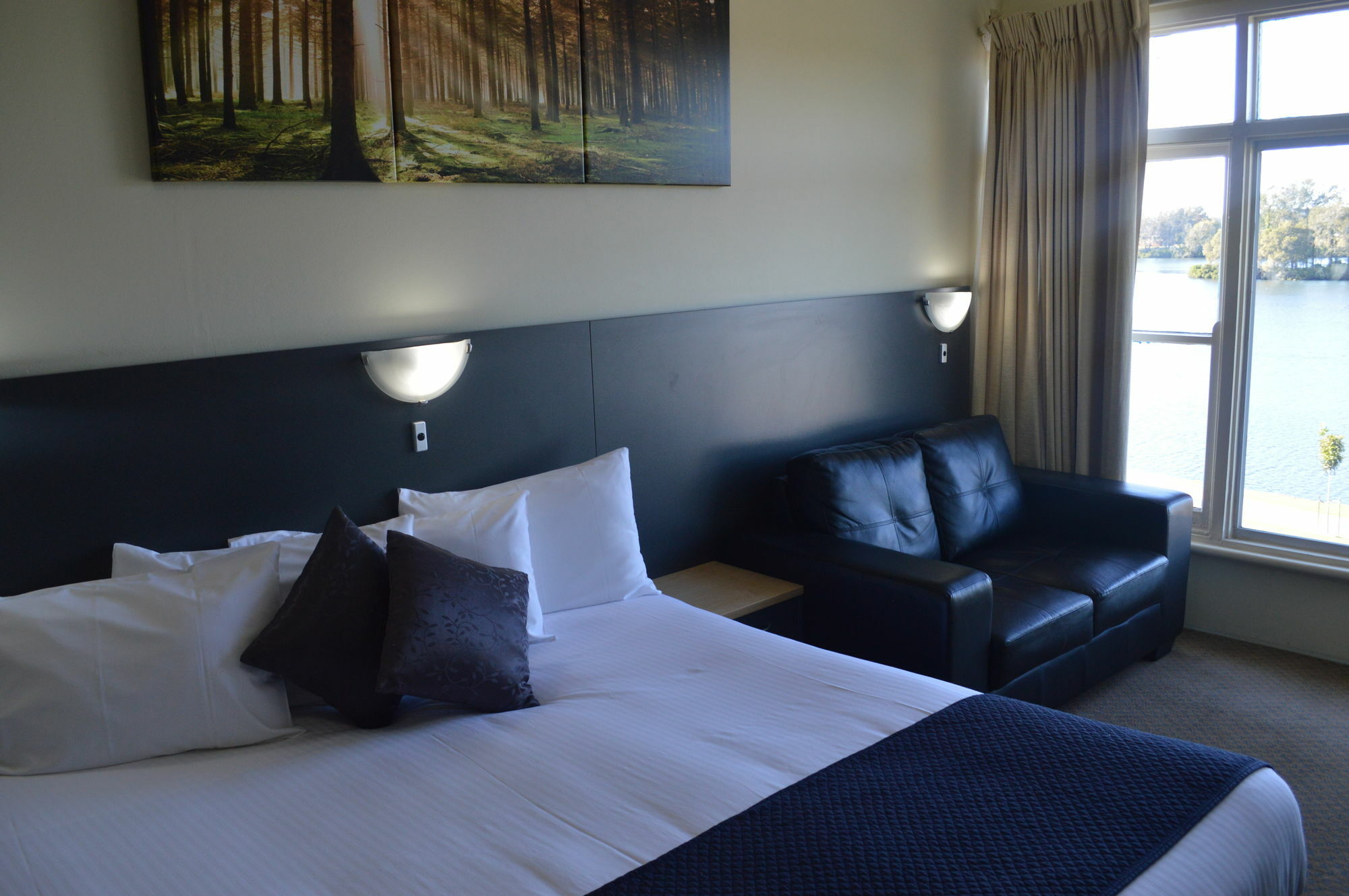 Taree Motor Inn Экстерьер фото