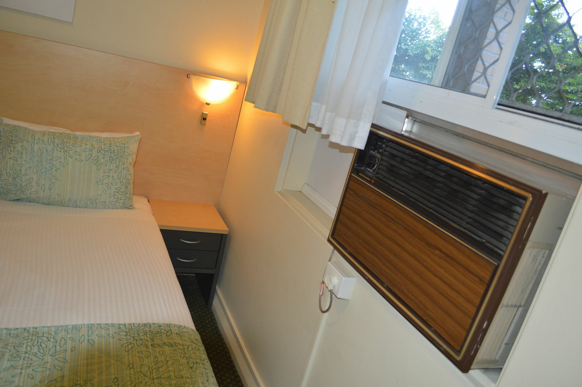 Taree Motor Inn Экстерьер фото